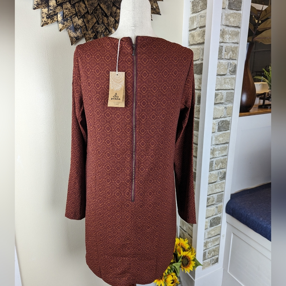 NWT Prana Bohemian Cece Dress in Pomegranate Size Small - Picture 2 of 3